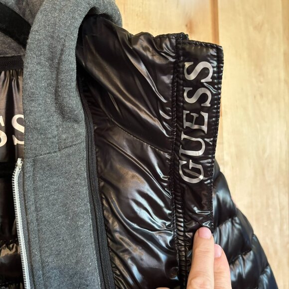 New Guess Packable Puffer Jacket Removable Hood  Stuff Sack M Black 22LMP719 - Picture 6 of 16